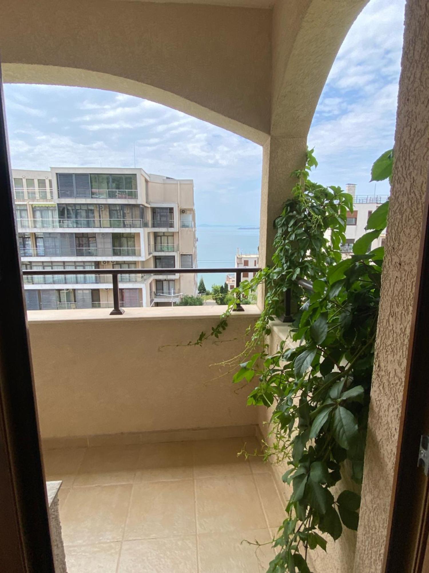 Hotel Sea Vista Sveti Vlas Exterior foto