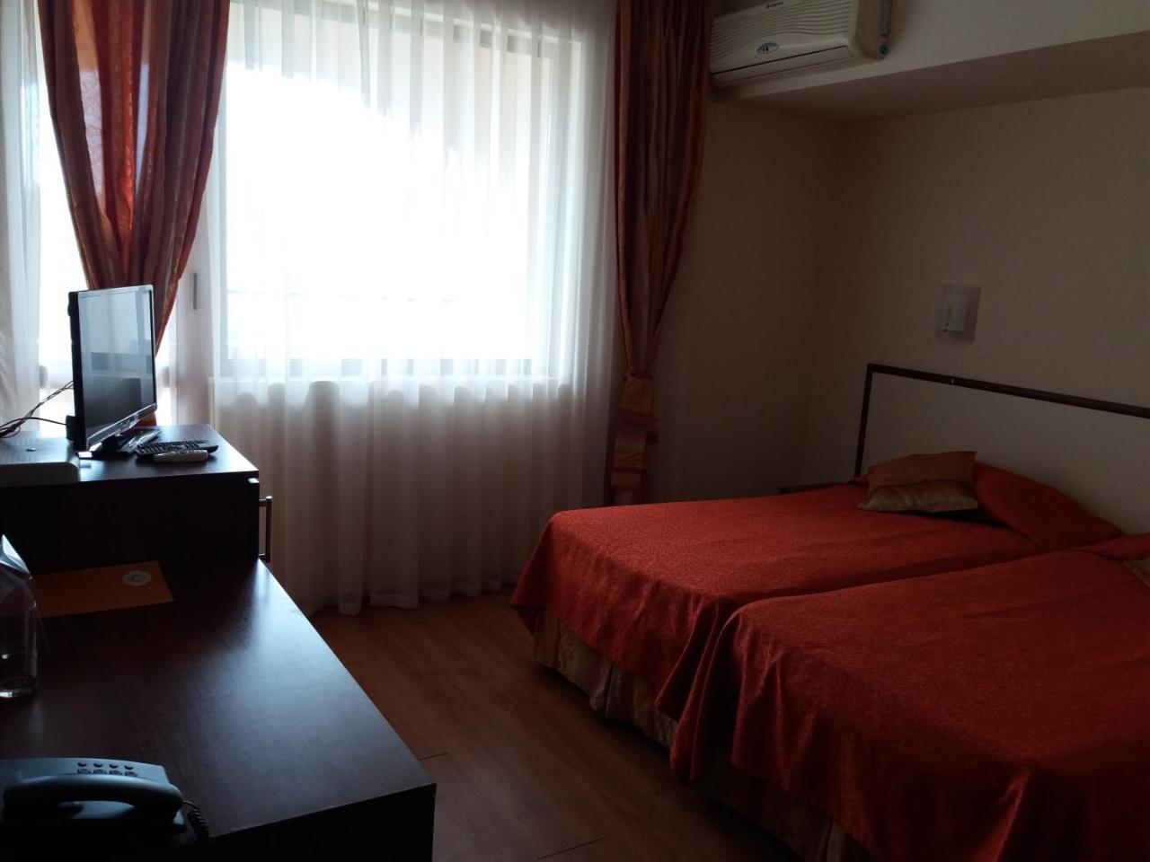 Hotel Sea Vista Sveti Vlas Exterior foto