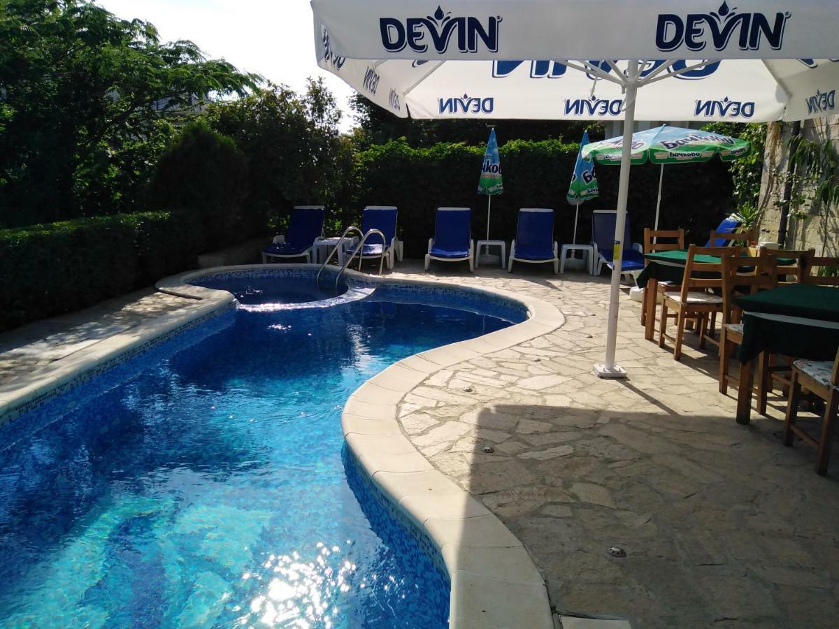 Hotel Sea Vista Sveti Vlas Exterior foto